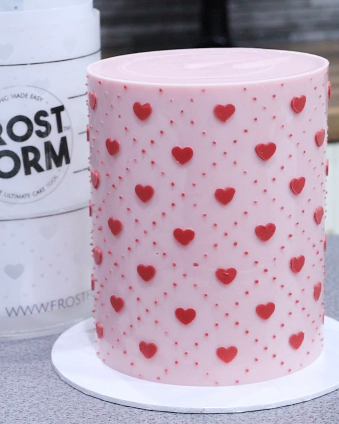 Frost Form - 6" Round Stencil - Lovers Lace