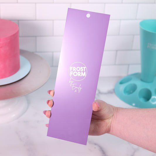 Frost Form gadget perfectly ices cakes, cake, icing, This cake frosting  gadget is a game changer for bakers! 👏🎂, By FOODbible