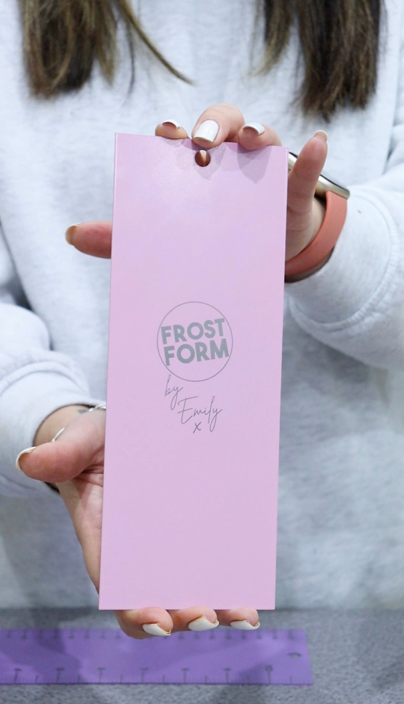 Frost Form - 9" Tall Scraper (22.9cm)